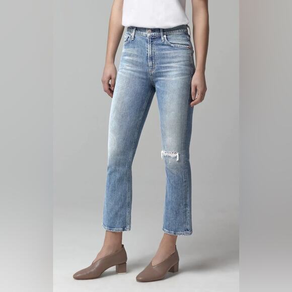 CITIZENS OF HUMANITY Demy Cropped Flare size 25 light wash distressed - Picture 2 of 14
